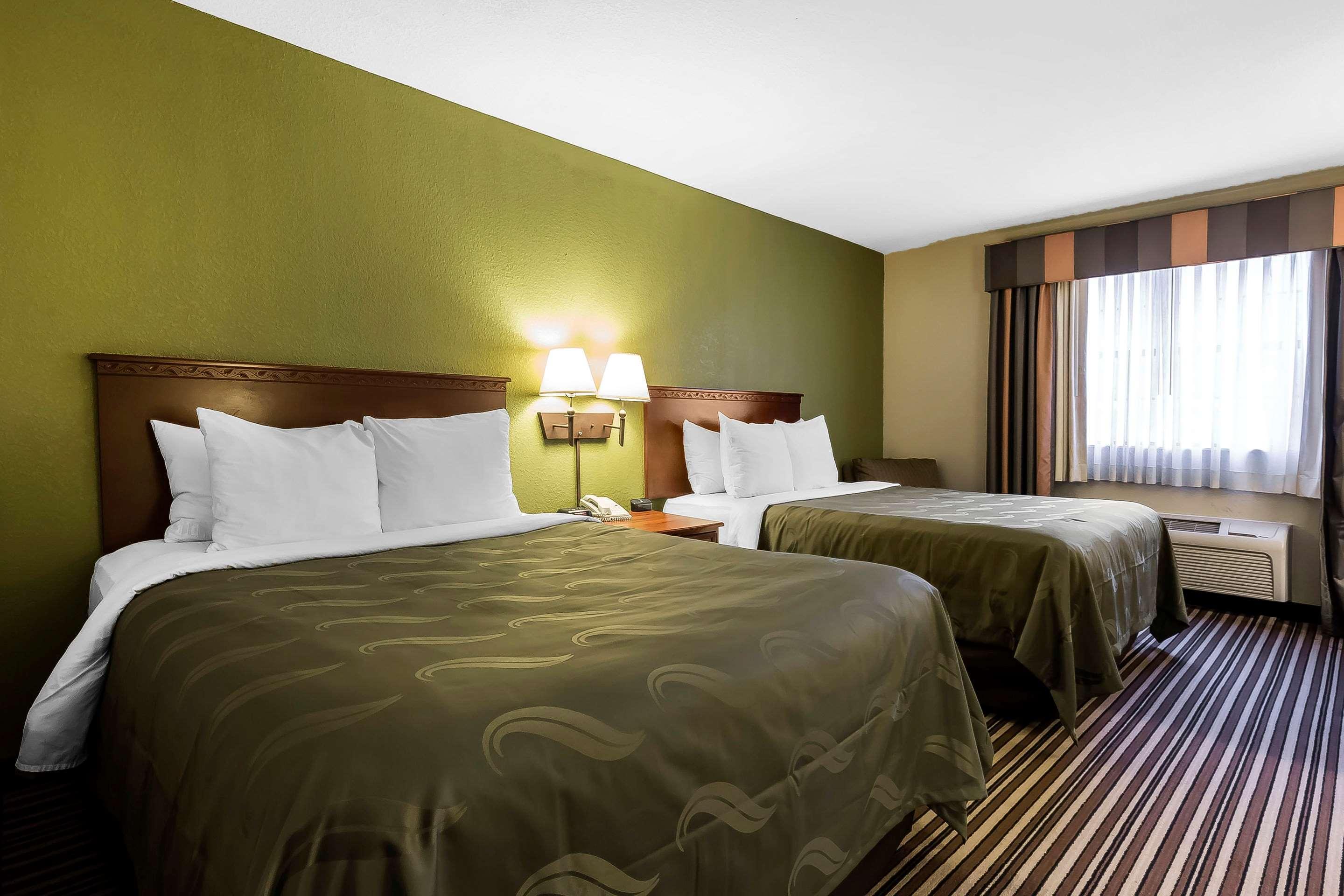 Quality Inn & Suites Columbia I-70 Exterior foto